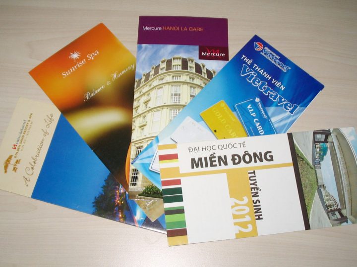 in-brochure-chat-luong-1
