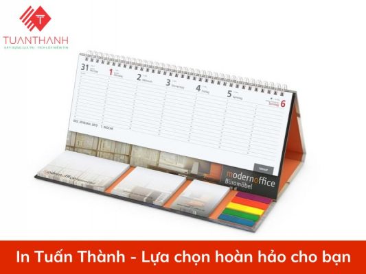 lịch để bàn chữ M